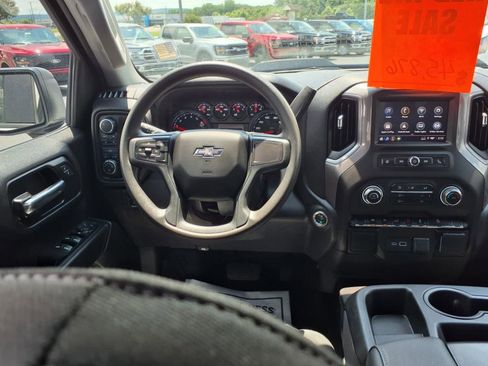 Used 2024 Chevrolet Silverado 1500 Custom Trail Boss image 10