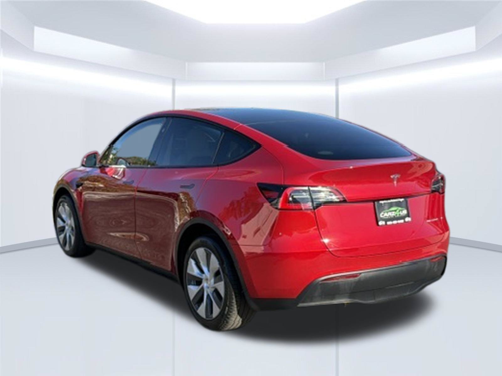 Used 2023 Tesla Model Y AWD image 7