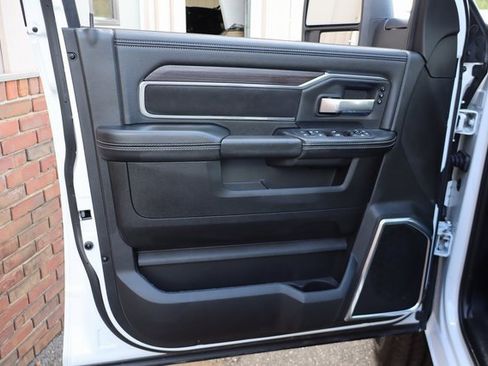 Used 2025 RAM 2500 Laramie image 11