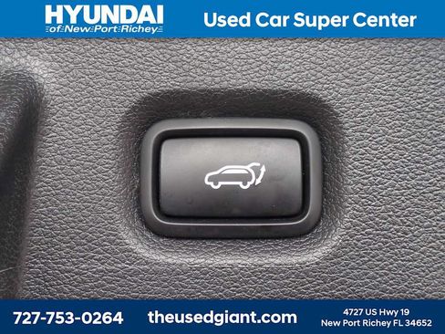 Used 2023 Hyundai Santa Fe Calligraphy AWD/4WD image 13