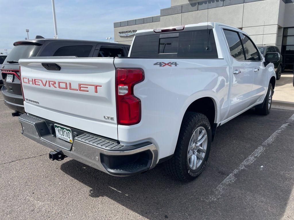 Used 2021 Chevrolet Silverado 1500 LTZ w/ LTZ Convenience Package II AWD/4WD image 3