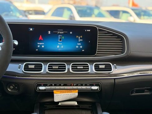 New 2026 Mercedes-Benz GLE 53 AMG 4MATIC Coupe image 14