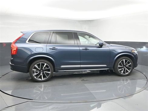 Used 2024 Volvo XC90 B6 Plus w/ Protection Package Premier image 8