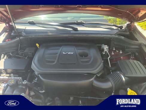 Used 2018 Jeep Grand Cherokee Altitude AWD/4WD image 21