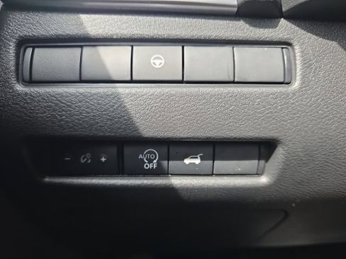 New 2026 Nissan Rogue SV FWD image 10