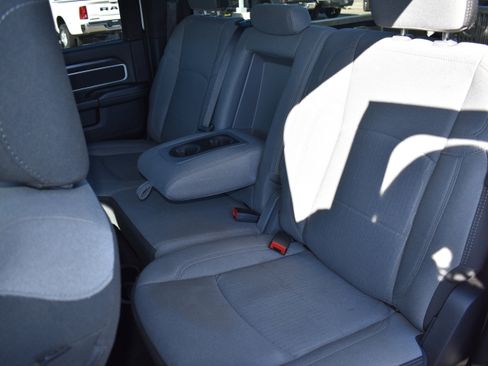 Used 2024 RAM 2500 Big Horn image 26