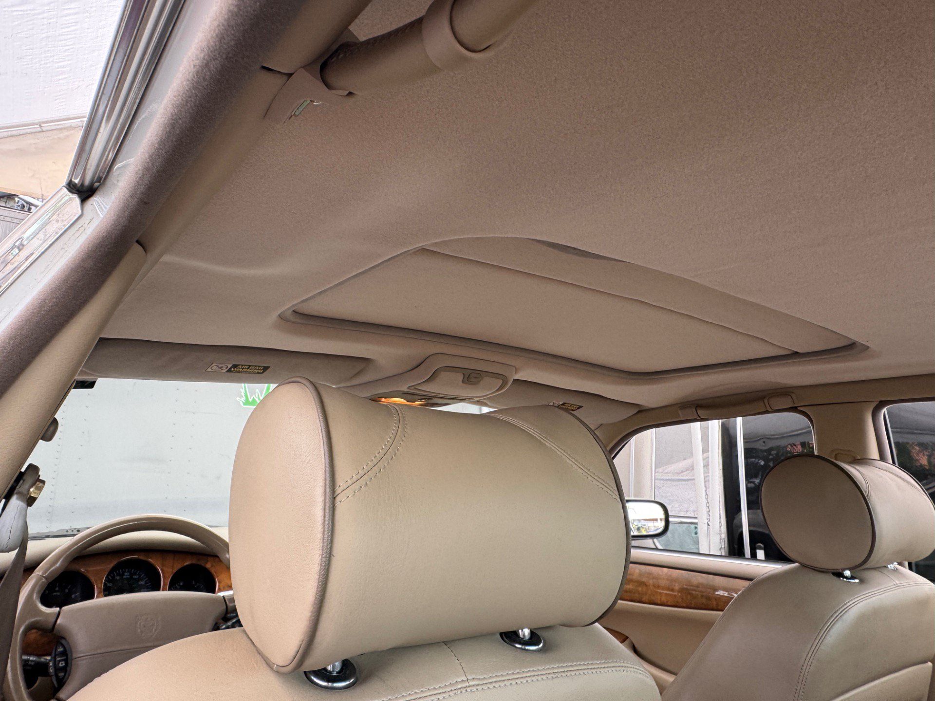 Used 2001 Jaguar XJ8 RWD image 20