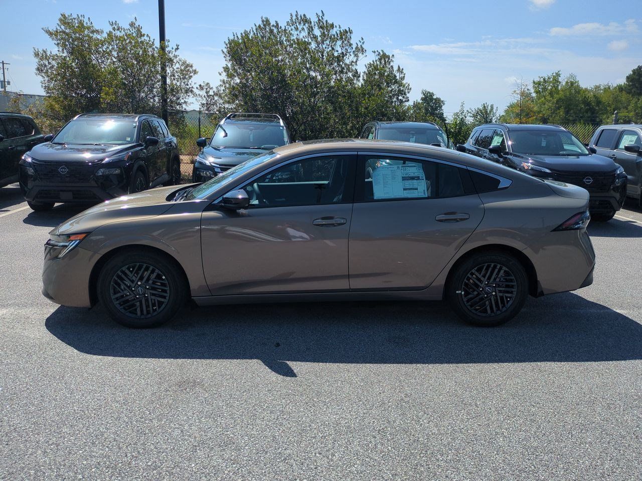 New 2026 Nissan Sentra SV w/ SV Convenience Package FWD image 7