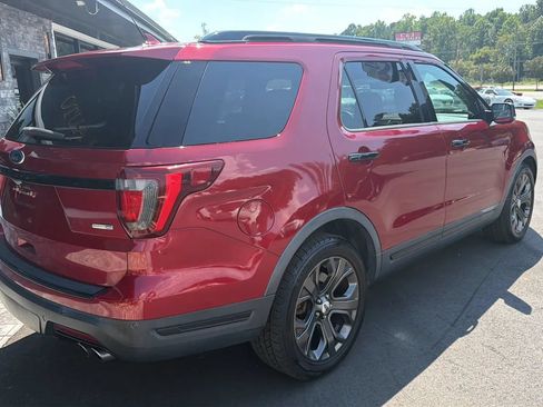Used 2018 Ford Explorer Sport w/ Equipment Group 401A AWD/4WD image 7