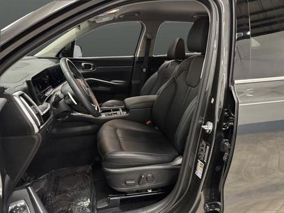 Used 2025 Kia Sorento EX