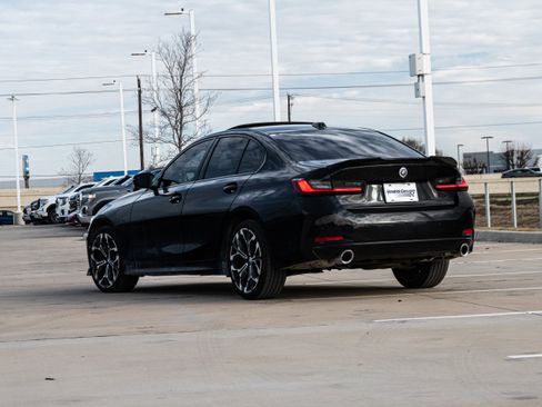 Used 2025 BMW 330i xDrive Sedan w/ Convenience Package image 3