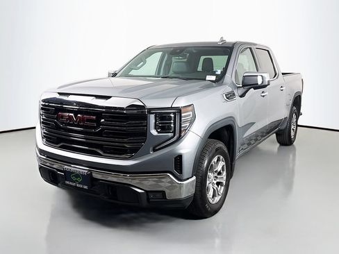 Certified 2024 GMC Sierra 1500 SLT AWD/4WD image 3
