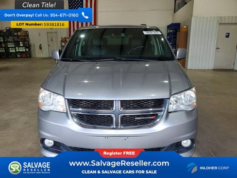 Used 2020 Dodge Grand Caravan SXT FWD image 7