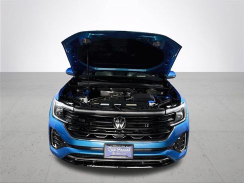 Used 2024 Volkswagen Atlas Cross Sport SEL Premium R-Line AWD/4WD image 23