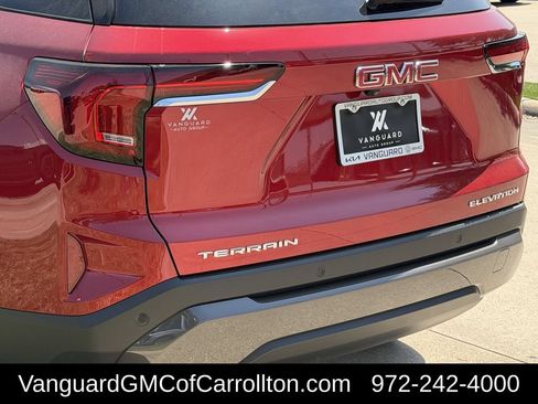 New 2027 GMC Terrain Elevation w/ Elevation Premium Package FWD image 6
