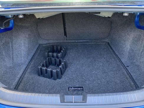 Used 2023 Volkswagen Jetta Sport image 22