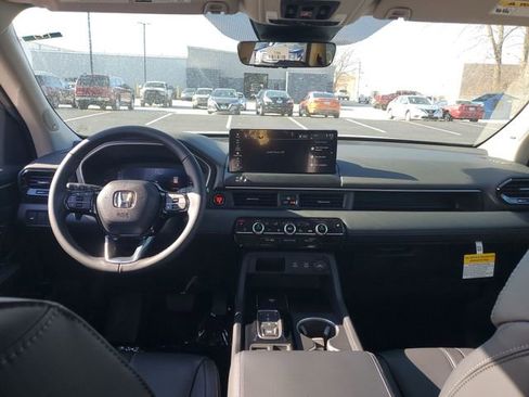 New 2026 Honda Pilot Touring image 20