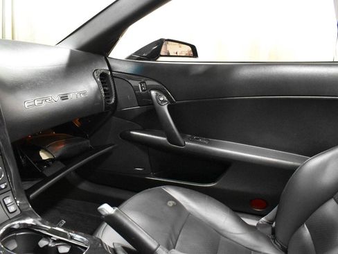 Used 2010 Chevrolet Corvette Grand Sport w/ Preferred Equipment Group RWD image 12