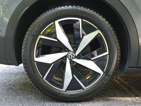 Used 2023 Volkswagen ID.4 S RWD image 51