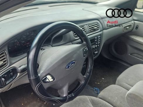 Used 2003 Ford Taurus SES FWD image 10
