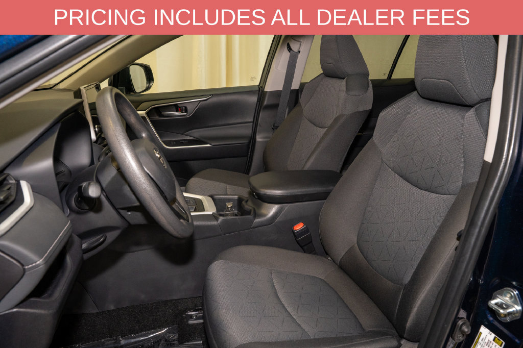 Certified 2025 Toyota RAV4 XLE w/ Convenience Package FWD image 12