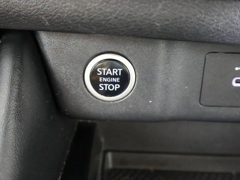 Used 2023 Nissan Rogue SL AWD/4WD image 49