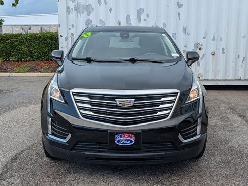 Used 2017 Cadillac XT5 Luxury w/ Driver Awareness Package FWD image 8