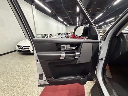 Used 2016 Land Rover LR4 HSE LUX AWD/4WD image 19