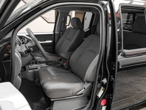 Used 2019 Nissan Frontier SV RWD image 36