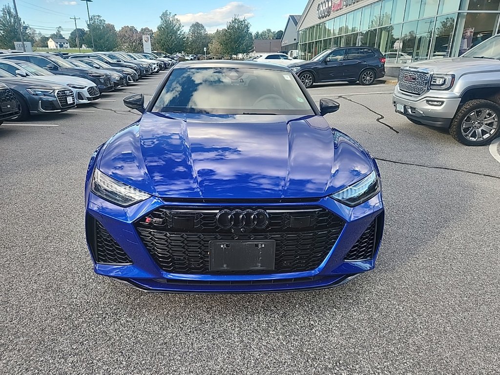 Used 2022 Audi RS 7 Sportback AWD/4WD image 2