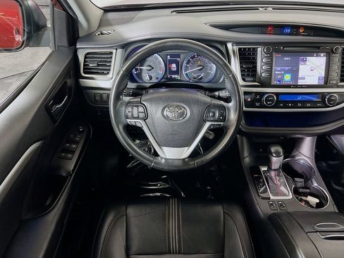Certified 2019 Toyota Highlander SE AWD/4WD image 20