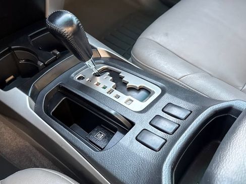 Used 2008 Toyota 4Runner SR5 RWD image 26