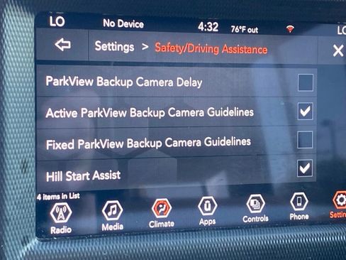 Used 2023 Jeep Wrangler Unlimited image 36