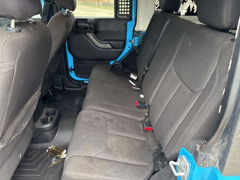 Used 2017 Jeep Wrangler Unlimited Sport w/ Quick Order Package 24S image 13