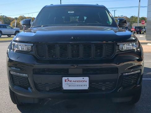 New 2025 Jeep Grand Cherokee L Limited w/ Luxury Tech Group II image 8