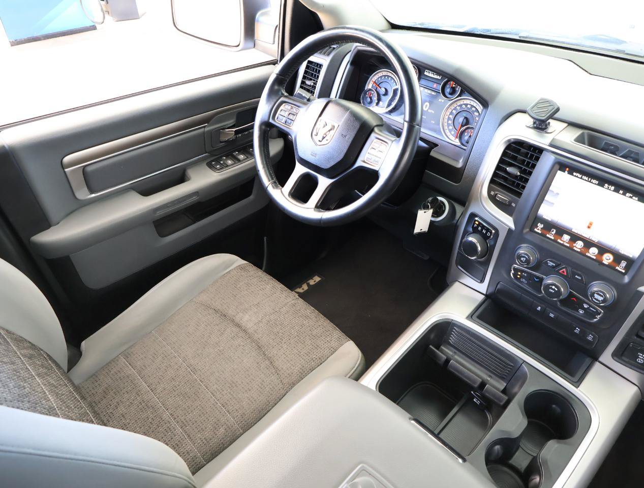 Used 2016 RAM 1500 Lone Star RWD image 15