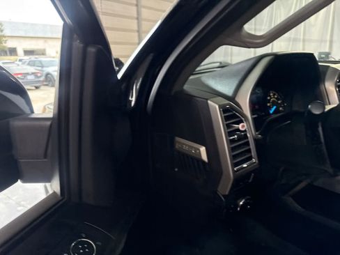 Used 2015 Ford F150 Lariat w/ Equipment Group 501A Mid RWD image 21