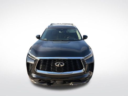 Used 2023 INFINITI QX60 Sensory w/ Vision Package image 3