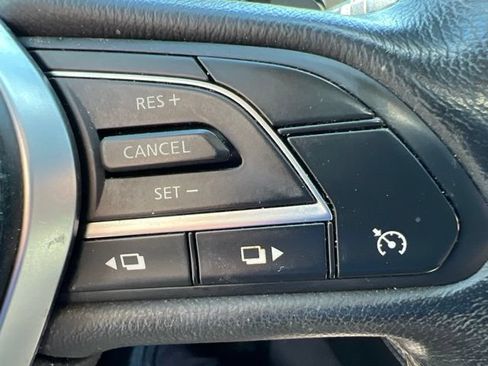 Used 2018 INFINITI Q50 Luxe w/ Essential Package (3.0T Luxe) AWD/4WD image 24