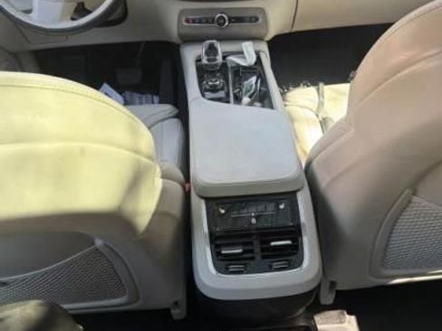Used 2023 Volvo XC90 B6 Ultimate w/ Protection Package Premier AWD/4WD image 10