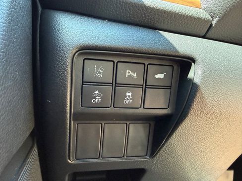 Used 2020 Honda CR-V Touring image 26