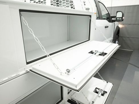 New 2025 Ford F450 XL image 29