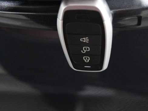 Used 2022 Hyundai Kona Limited image 22