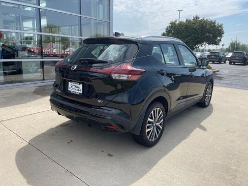 Used 2021 Nissan Kicks SV FWD image 5