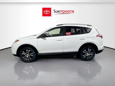 Used 2016 Toyota RAV4 LE FWD image 7