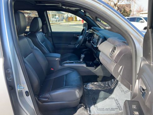 Certified 2023 Toyota Tacoma TRD Sport w/ TRD Premium Sport Package image 29