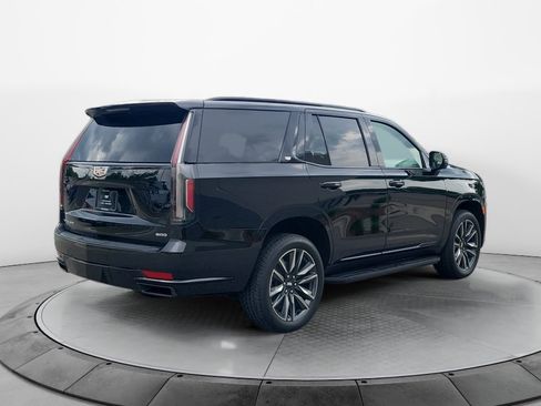Certified 2024 Cadillac Escalade Sport AWD/4WD image 7