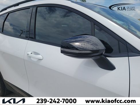 Certified 2024 Kia Sportage X-Pro AWD/4WD image 8