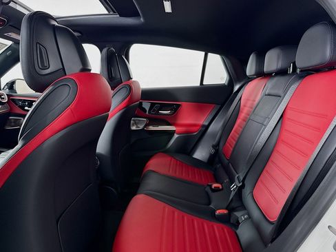 New 2026 Mercedes-Benz GLC 43 AMG 4MATIC Coupe image 7