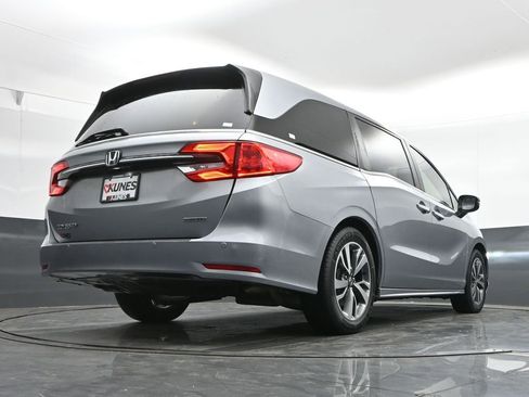 Used 2024 Honda Odyssey Touring image 45